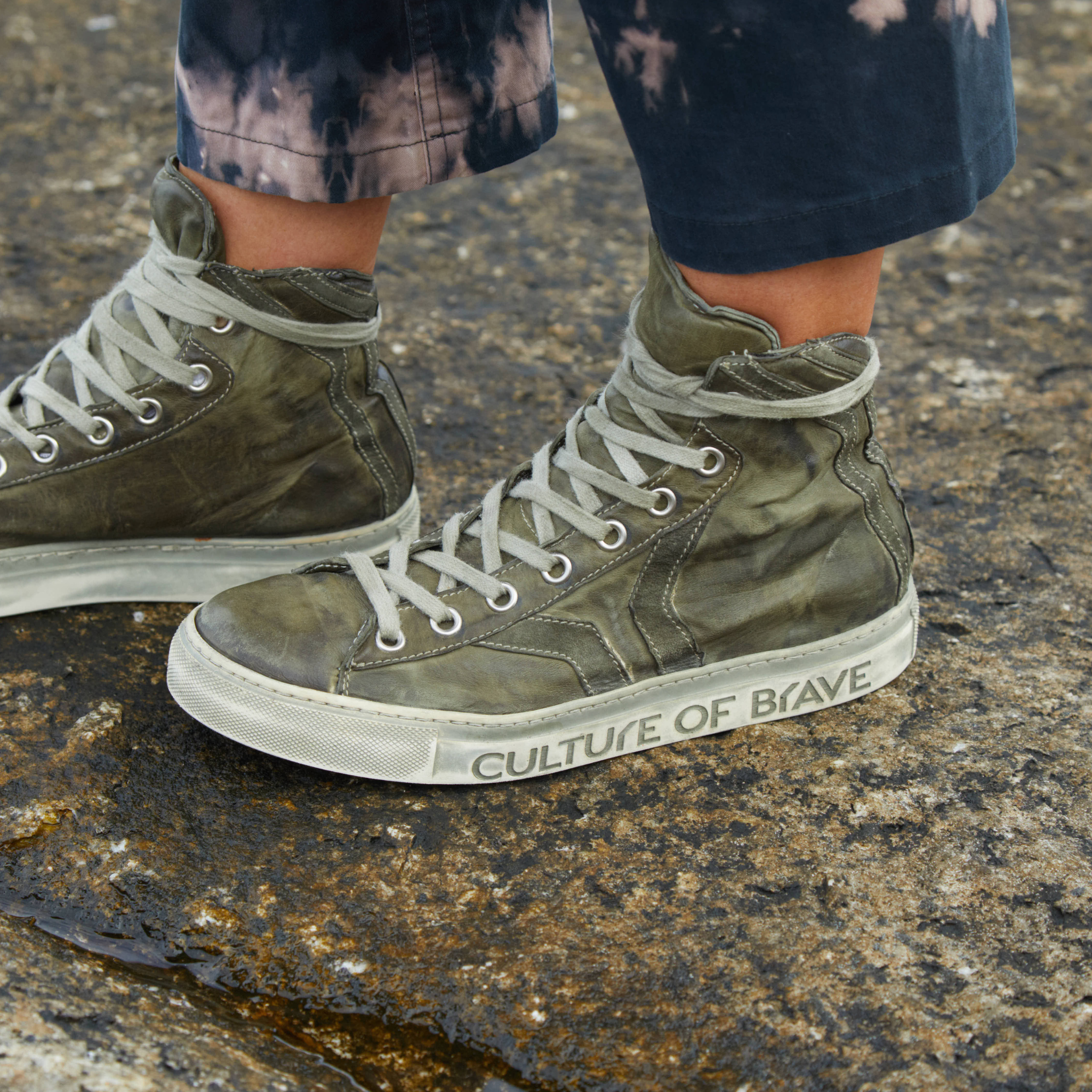 Individual Courage Olive OD17 Women