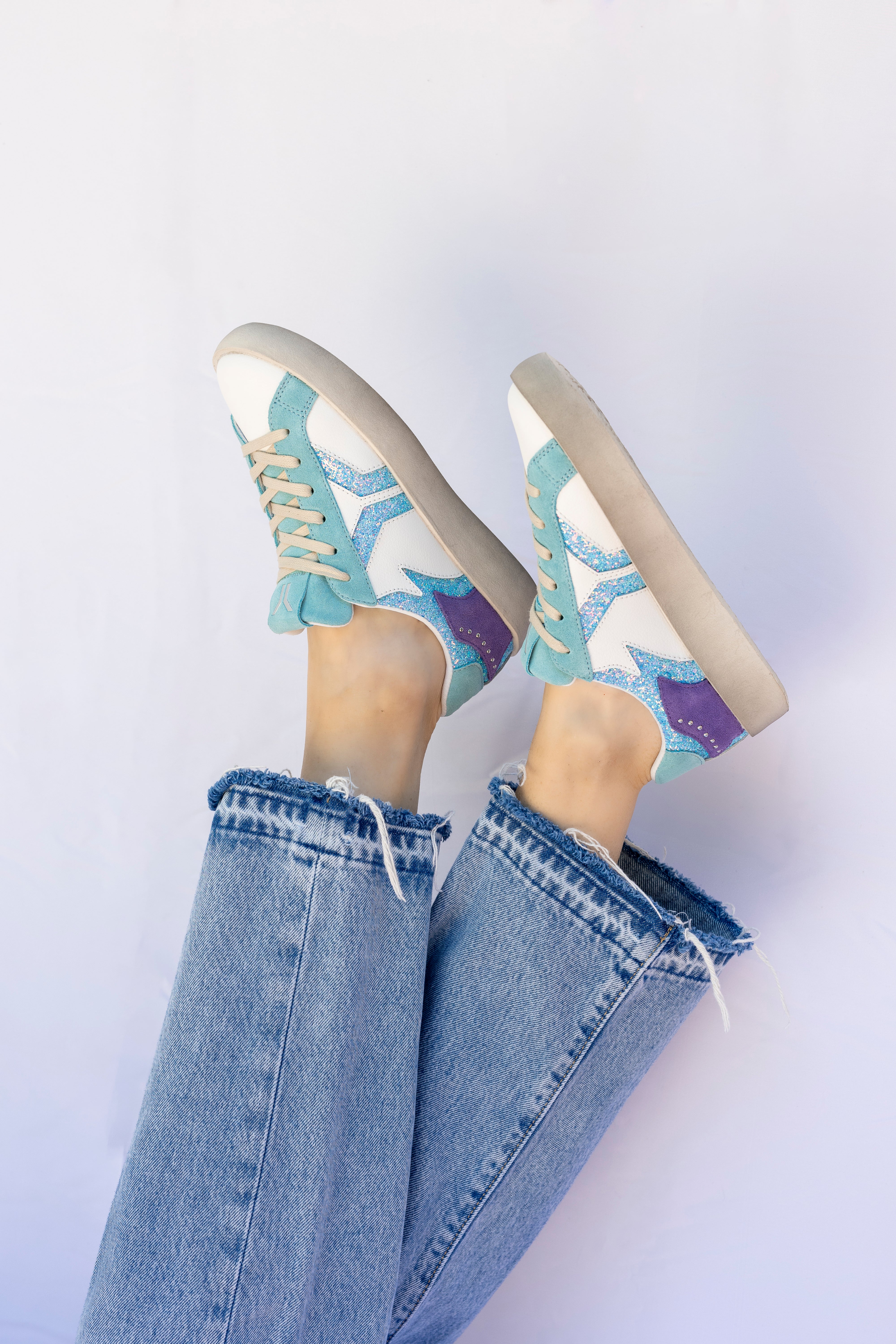 Women's Free Soul – Hand-Made Low Cut Leather Italian Sneakers