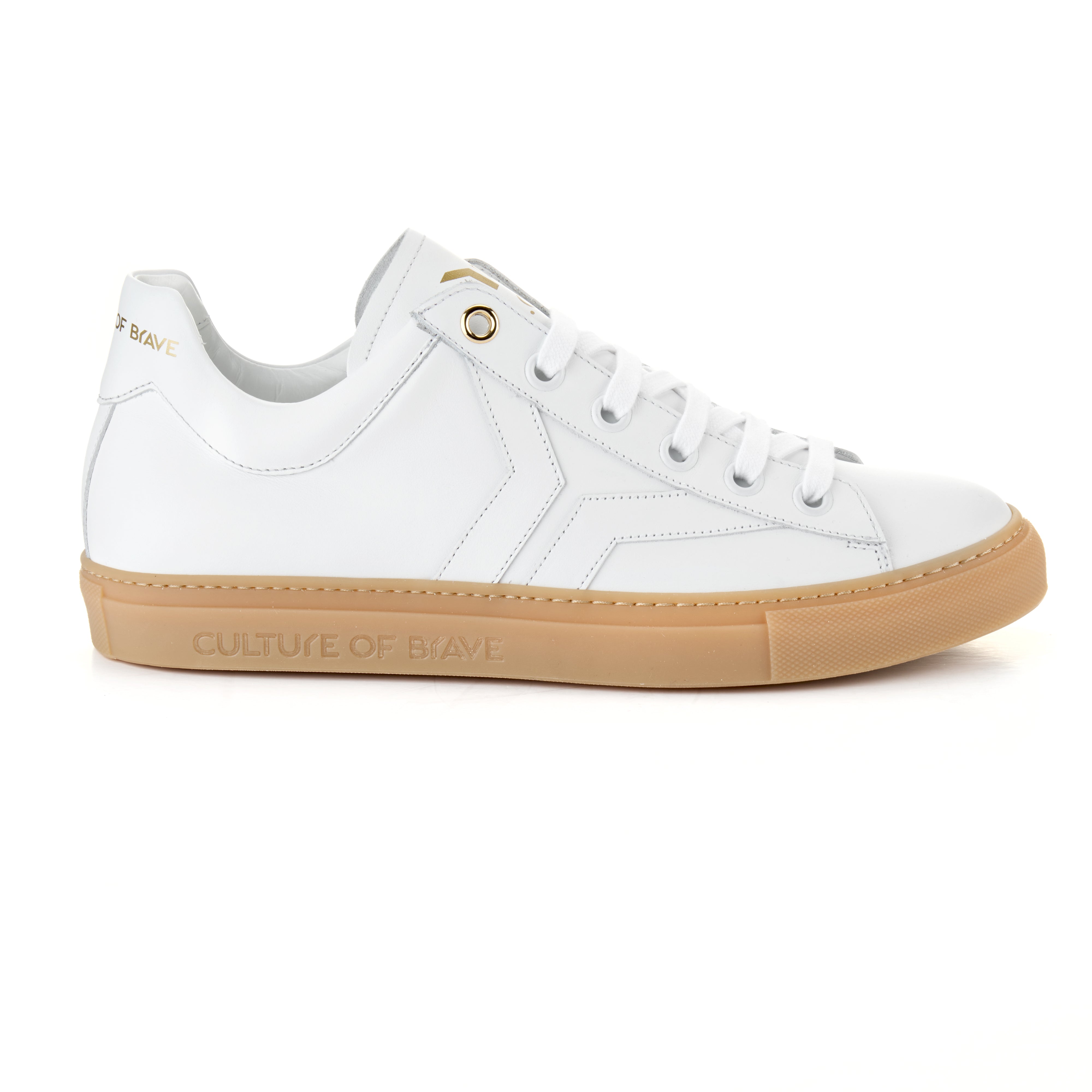 Courage S25 Women White leather gum sole low cut